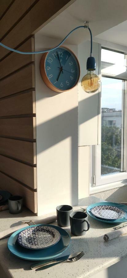 Modern And Cozy Apartment Pitesti Ngoại thất bức ảnh